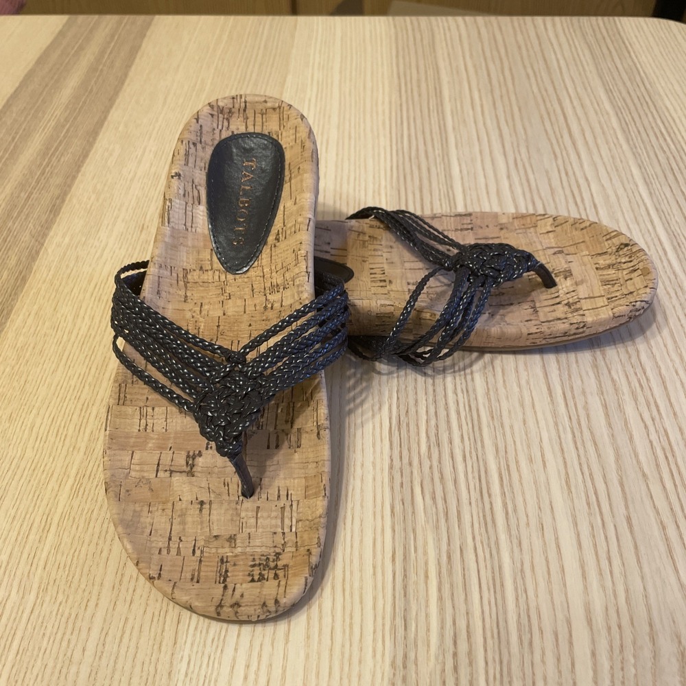 Women's Talbots Celtic Knot Thong Sandals Blue / Tan Size 8 Flip Flops